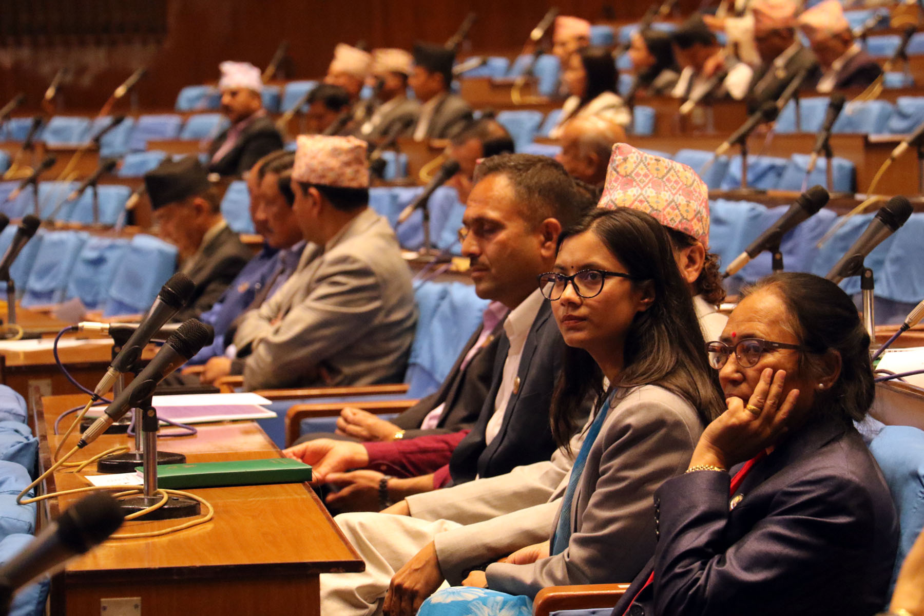 संसद्को कुन समितिमा को–को सांसद ?